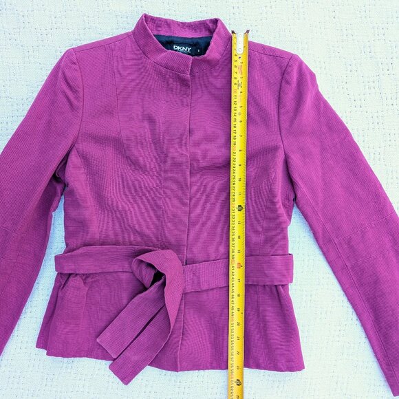 DKNY Donna Karan Ruffled Hem Magenta Blazer Jacket Size 8 Made in Italy - Picture 6 of 9